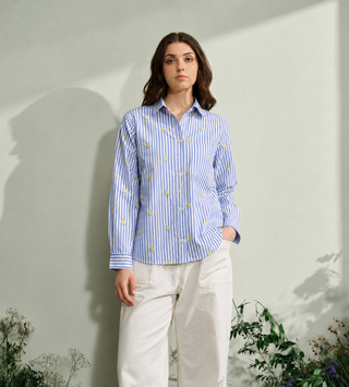 Nina Emb Y/D shirt